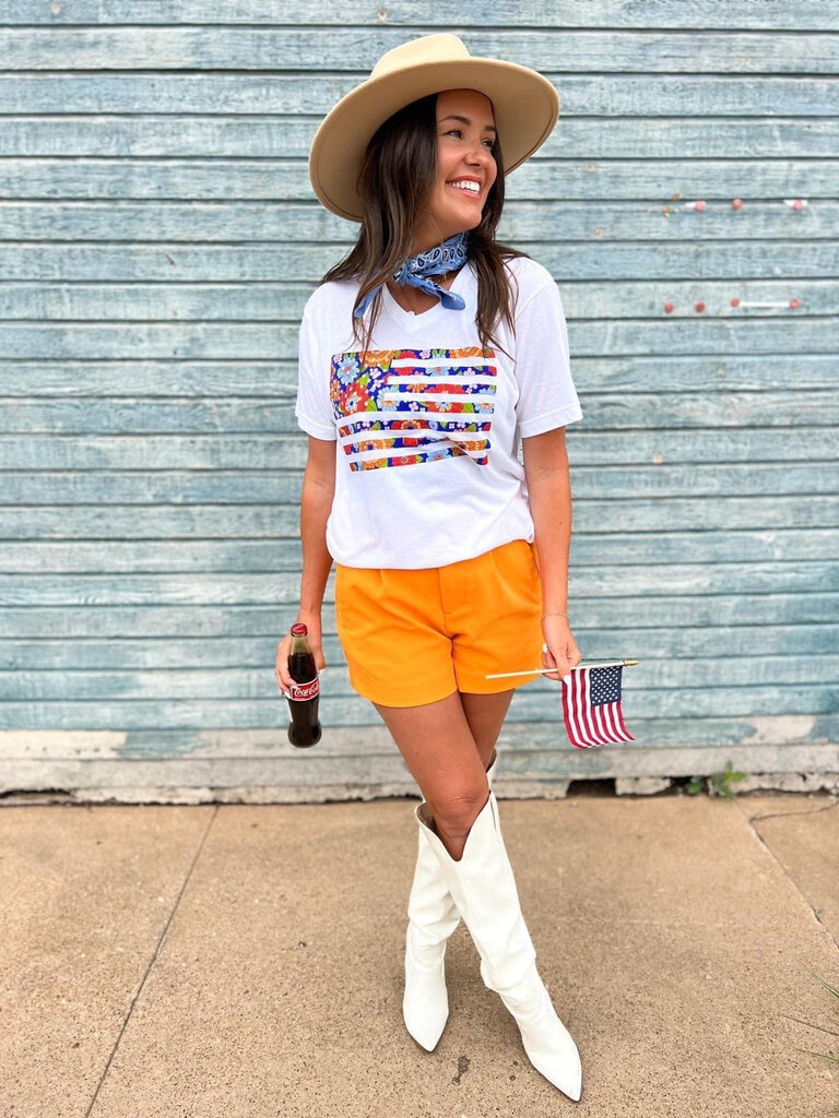 Boho flag vneck